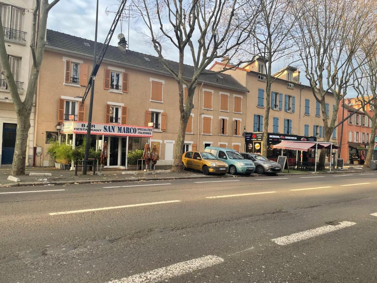 Studio Proche De Paris, Versailles Et La Defense Chaville Eksteriør billede